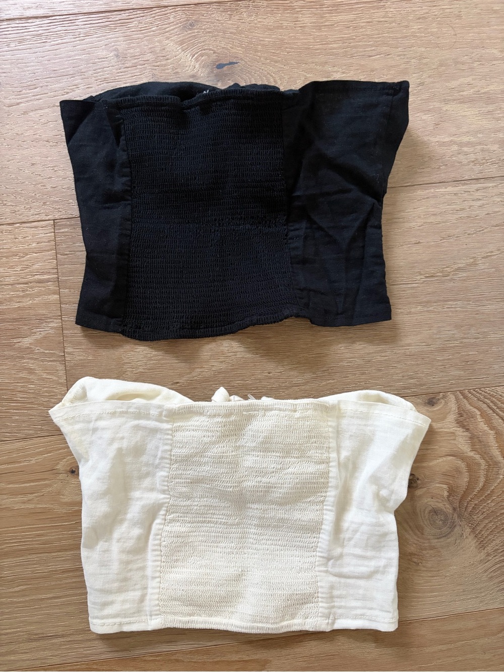 Brandy Melville Black + White tube top x2 - Picture 2 of 5